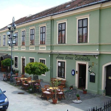 Arany Strucc Hotel Kőszeg Buitenkant foto