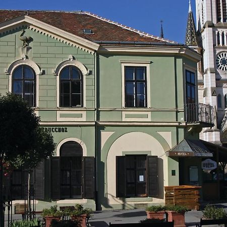 Arany Strucc Hotel Kőszeg Buitenkant foto